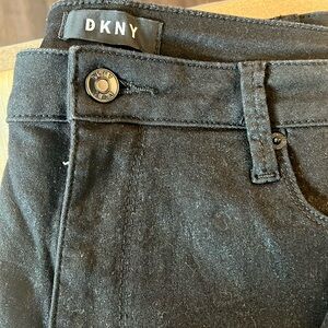 Dkny black, shiny python, print jeans, skinny fit